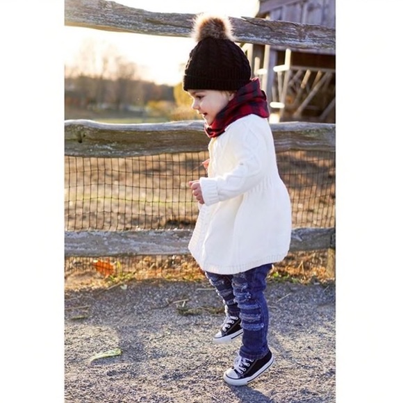 Children’s Black Knitted Beanie with Fur Pom Pom - Picture 3 of 7